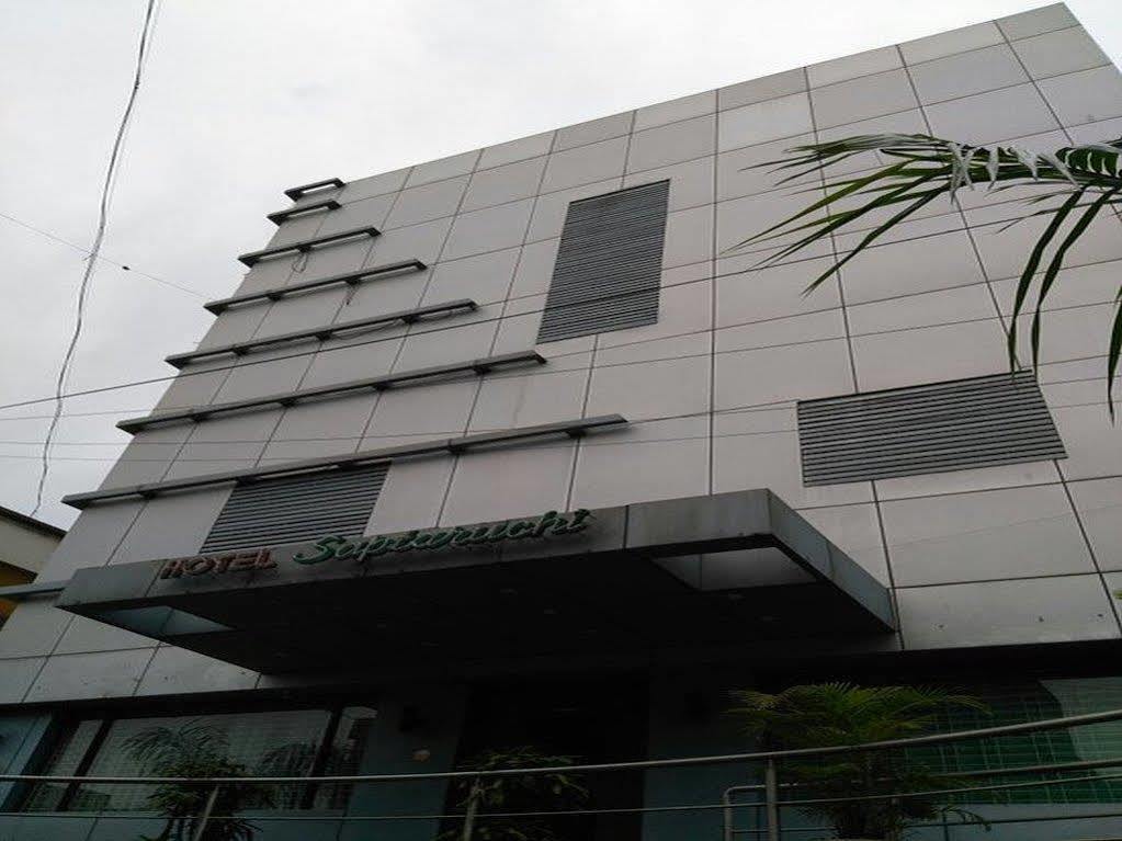Oyo 24197 Saptaruchi Hotel Pimpri-Chinchwad Exterior foto